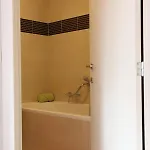 - Manou Apartman *