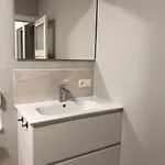 - Manou Apartman