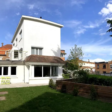 - Manou Apartment De Panne
