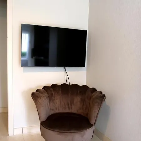 - Manou Apartment *