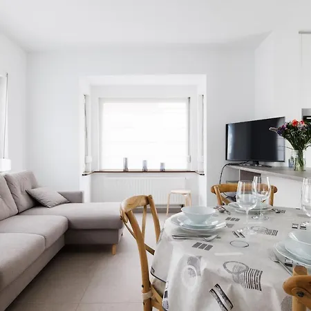 Apartment - Manou De Panne