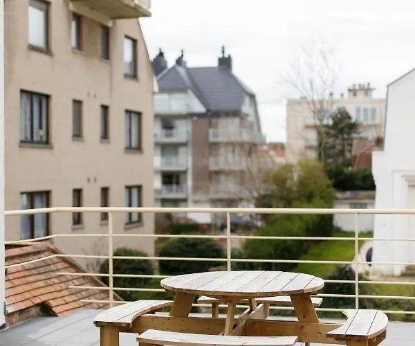 - Manou Apartment De Panne